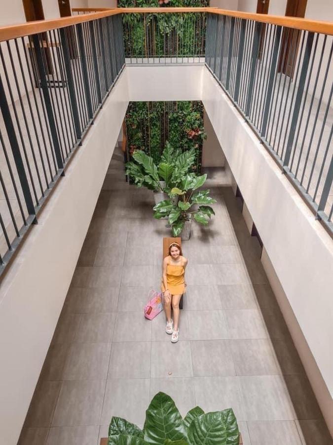 A&E Apartelle Bacolod Exteriér fotografie